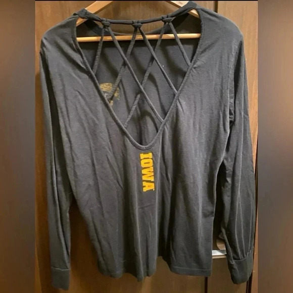 IOWA HAWKEYE long sleeve criss-cross S - Picture 3 of 4